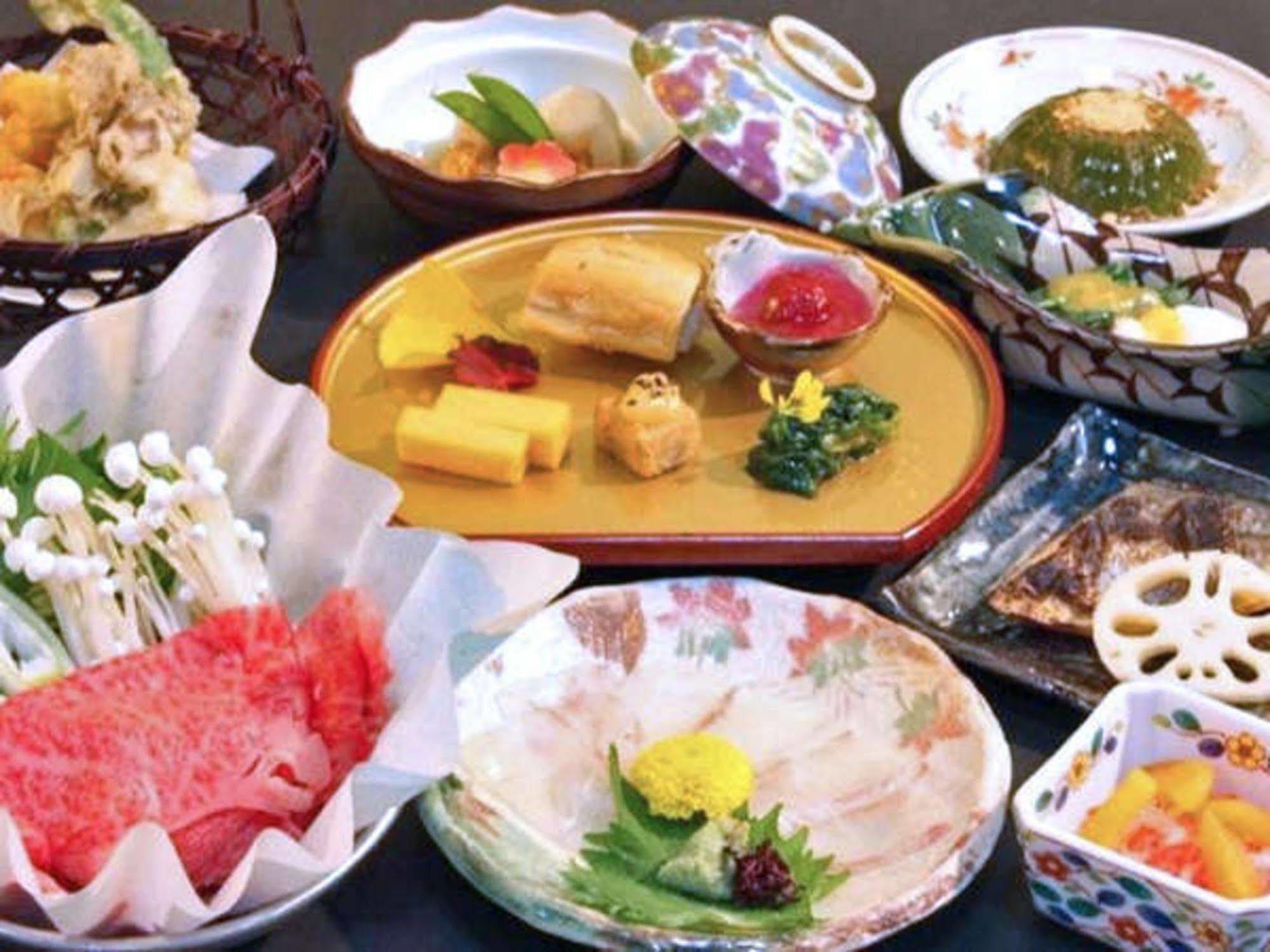 Satomo Ryokan Киото Екстериор снимка